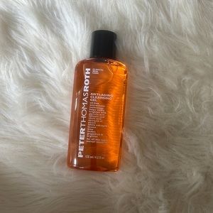 PETER THOMAS ROTH Anti-Aging Cleansing Gel
